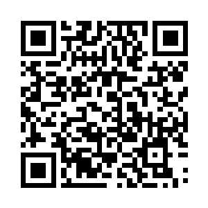 那名弟子并没有去接释言大师的递过去的玉瓶二维码生成