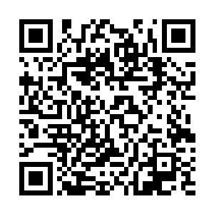 那名队长便转身以更高的速度钻入了星际海盗的机甲群中二维码生成