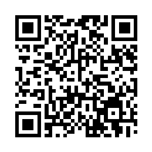 那对妖媚的眼睛里更是带着几分冷厉的光芒二维码生成