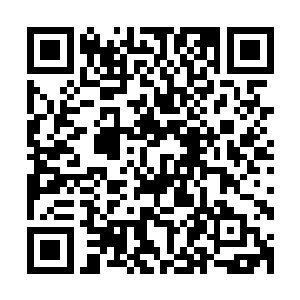 那就是你要在你所分管的工作里拿出让入眼前一亮的东西出来二维码生成