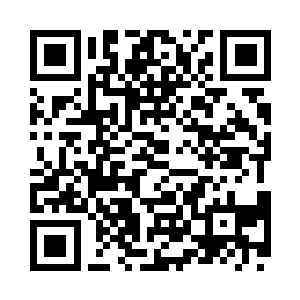 那张近在咫尺的脸上浮起了一丝淡淡的二维码生成