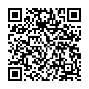 那张黑白照片竟然莫名其妙地出现在林星的语文课本里面二维码生成