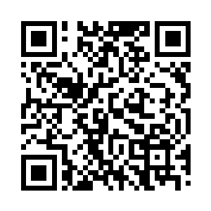 那手腕纤细肌肤柔软根本就不是男人的手腕二维码生成