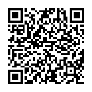 那数量众多的赫耳墨斯也开始以极快的速度汇聚融合起来二维码生成