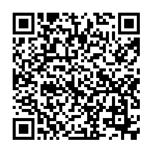 那斩仙葫芦中已经出鞘到一半的斩仙飞刀竟然被生生的压制在了葫芦口之中二维码生成