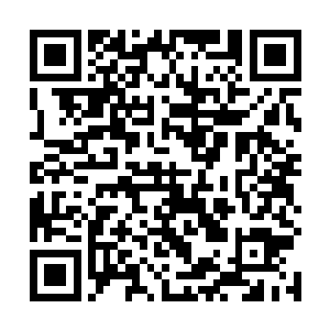 那斩首利刃也被忽然从楚旬身上激荡出的青铜光辉所挡二维码生成