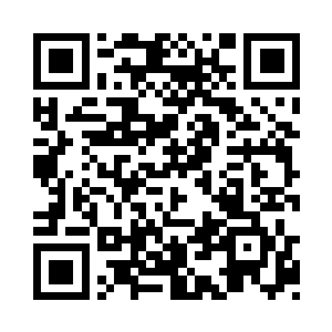 那枚璀璨的六芒星钻戒就这样闪耀在他的手上二维码生成