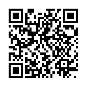 那眼光从头到尾把闻春意细细的打量一番后二维码生成