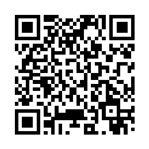 那秃顶老头根本没有听到营业员的介绍二维码生成