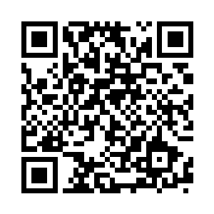 那种感觉好像这些信息原本就写在他的身体里二维码生成