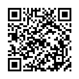 那笼罩着他整个人的巨大剑芒便骤然向上飞射二维码生成