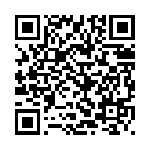 那管事也是穿着读书人惯穿的长衫二维码生成