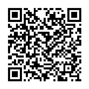 那群陌生人最近在附近几个村子大张旗鼓地找人二维码生成