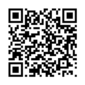 那血色大门陡然变化成一个血色漩涡二维码生成