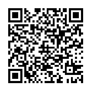 那要杀叶倾城的阴冷汉子头部忽然被一个酒瓶击中二维码生成