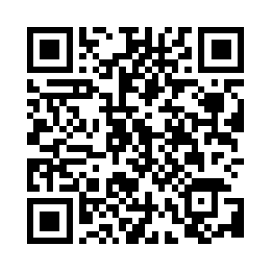 那身招摇的妆扮再加上他背后背着的双刀……二维码生成