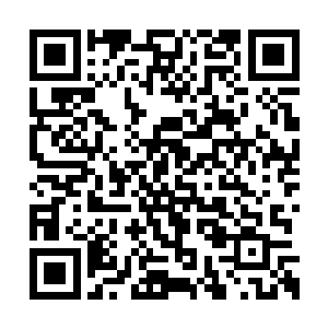 那金人也被这近在咫尺的巨爆给生生轰飞了出去二维码生成