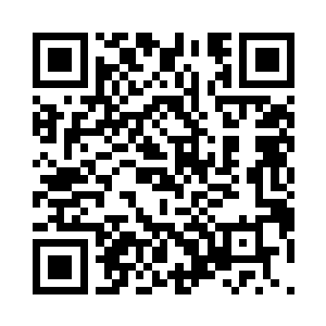 那黄甲大将也认识到了楚旬等人的强大二维码生成