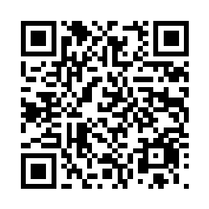 邪意青年听着张长老和于长老的汇报二维码生成