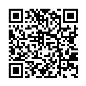 邵华端着一杯刚刚泡好的青柠茶走了进来二维码生成