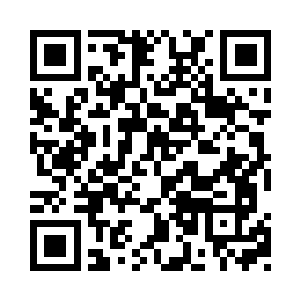 邵玄一行人在夜色之中离开那片群山环绕之地二维码生成