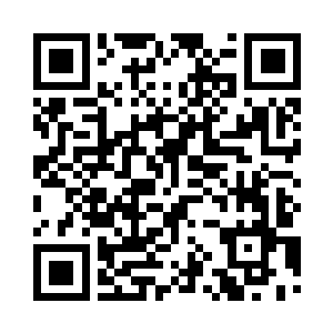 郎霆烈又把袋子里的玻璃瓶放在她的二维码生成