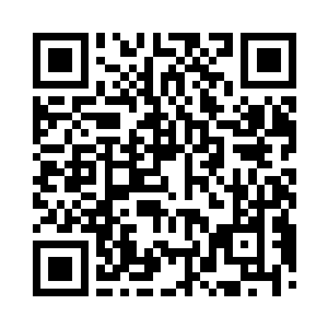 郑月的视线随着秦宇的目光所在方向看了一眼二维码生成