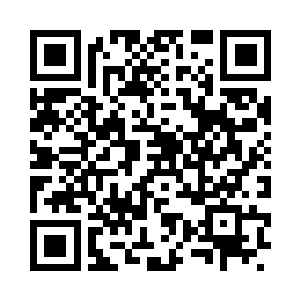 郑浩然毫不客气的将白弛拉下了飞天二维码生成