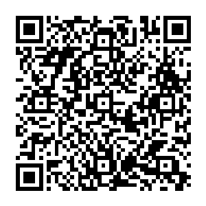 郑重已经邀约了两家同行跟银行一起对意大利的游轮设计跟建造公司分别发起了收购二维码生成