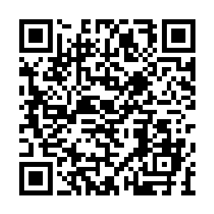 郝玉也因此看着杨锐和景语兰说说笑笑的买家具二维码生成