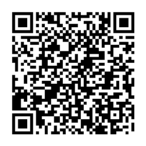 郭嘉成功的在家里看到他漂亮的媳妇儿被他那猪一样的副总给压在了身下二维码生成