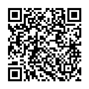 都不愿意去打扰这样一个创造了一个又一个奇迹的男人二维码生成