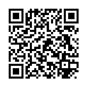 都是穿着时下最性感最流行的迷你裙二维码生成