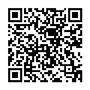 酒馆里的冒险者们甚至没有看清楚他是怎么消失的二维码生成