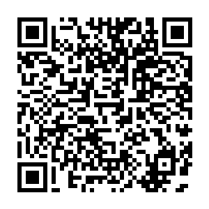 释放出的电光瞬间将两道已经交剪到了许紫烟身前的空间雷锋逼退二维码生成