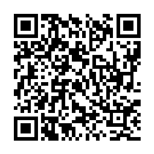 里面拥有着大量的坦克步兵战车装甲车等重型武器二维码生成