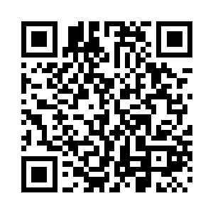 里面正有一名男子在一个女子身上努力动作着二维码生成