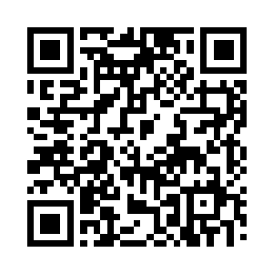 里面还有一些巴掌大的小鱼正在欢快地游动二维码生成