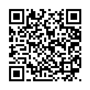 里面除了几箱矿泉水啤酒和方便面方便饭二维码生成