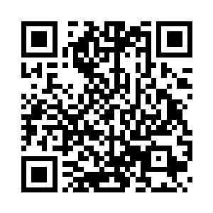 重新回到这桌的索菲亚赶紧低声提醒二维码生成