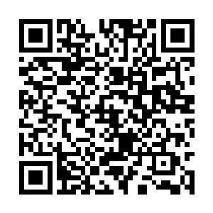 重获新生的巨神兵摆脱了整备架和输送燃料的软管二维码生成