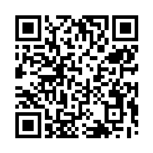 金在珉和少女时代十人坐着缆车往黄山顶移动二维码生成