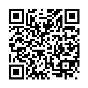 金州市中心步行街的一家专卖店中二维码生成