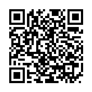 金樱姬乘着朝廷特赐的榴金顶海làng底步辇二维码生成