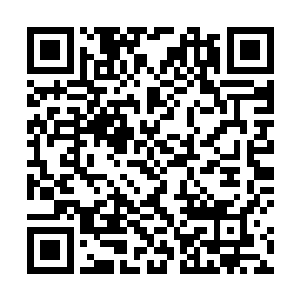 金雕们是经常和铁锤等人跟他坐在一起讨论周边形势的二维码生成
