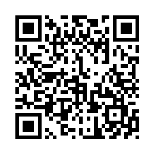 钟杨颖却摆手阻止了他继续说下去二维码生成