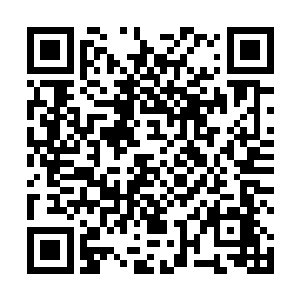 钟鸣鹏不用想也知道这些年顾呈是怎样苛待顾大娘子的二维码生成