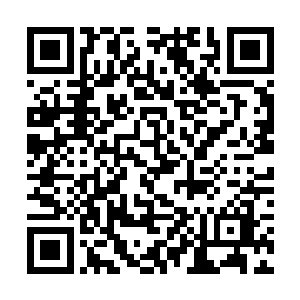 钱德中似乎感觉到有一股强大的压力朝自己迎面而来二维码生成