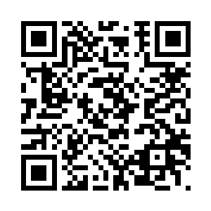 钻进仙蛊屋的动作瞬间变得缓慢无比二维码生成