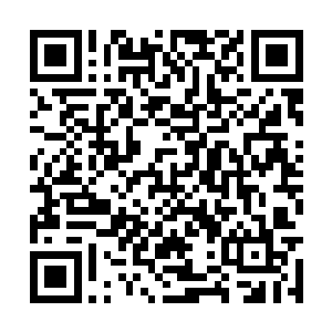 锐利的目光瞬间发现了孟南端坐在地上的枯寂肉身二维码生成